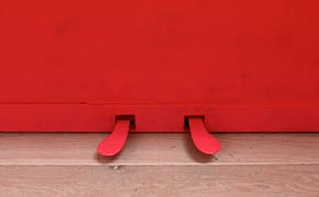 Vanquished Modernism Reconsidered in Pink