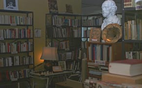 Bringing a Spanish-Language Used Bookstore to New York