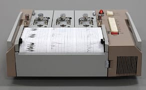 Artist Records Sound of the Earth 5 Miles Deep