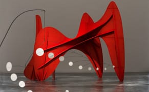 Frank Gehry Frames LACMA's Calder Exhibition