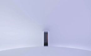 Doug Wheeler Builds a Horizon of Light