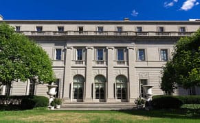 One of New York's Most Conservative Museums Now Permits Photography