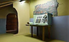 Crafting Community, Caressing Form: An Interview with Lisi Raskin