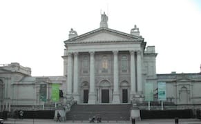 Homeless Man Enjoys Tate Britain After Hours