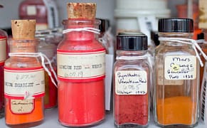 A Pigment Library That Launched American Art Conservation