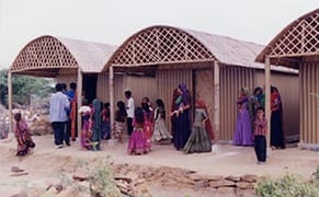 Shigeru Ban and Other Architects to Build Shelters for Nepal Earthquake Survivors