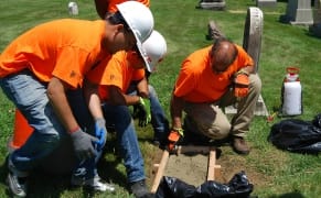 A New Afterlife for Cemeteries: Training Future Preservationists