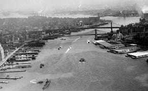 Photos of Brooklyn's Waterfront Show a Century of Change