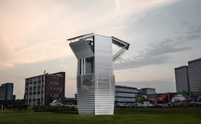 A 23-Foot-Tall Air Filter Is Turning Rotterdam's Smog into Jewelry