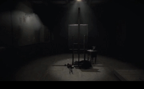 Play a Tormented Painter in a Video Game of Creeping Terror