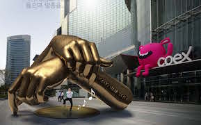 Oppa Public Art! Seoul Set to Unveil Golden "Gangnam Style" Monument