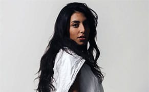 This Coat for Syrian Refugees Can Also Serve as a Sleeping Bag or Tent