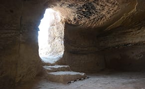Archaeologists Find 3,400-Year-Old Necropolis in Egypt