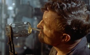 Watch a 1958 Oscar-Winning Short About Dutch Glassblowers
