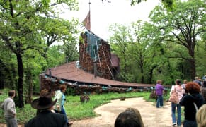 An Icon of Midcentury Organic Modern Architecture Is Destroyed