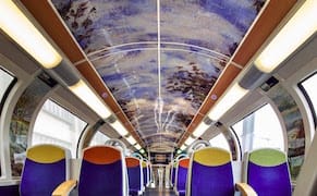 In France and Japan, Trains Now Bring the Art to You