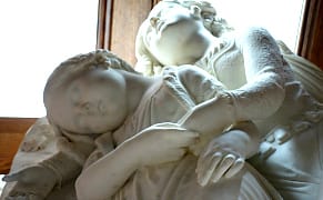 Marking an Artist's Forgotten Grave with His Own Sculpture of Death