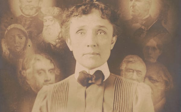 A History of Photographing Ghosts