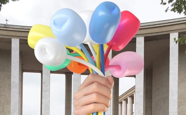 Jeff Koons Gifts a Big Bouquet of Ugly to the French