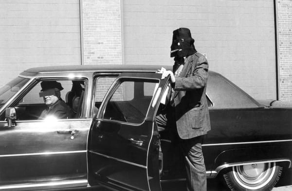 Alan Abel in a still from Abel Raises Cain (2005) (courtesy Alan Abel)