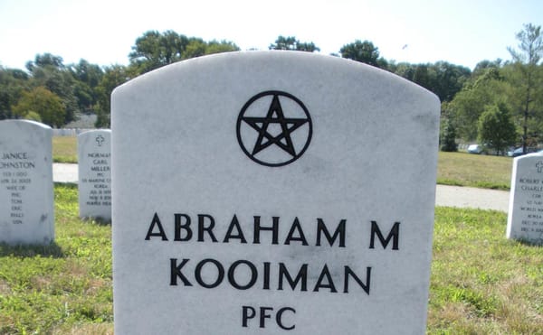 The 65 Symbols on US Military Tombstones
