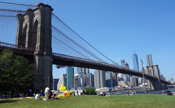 Let Other Visitors' Stories Guide You Through Brooklyn Bridge Park