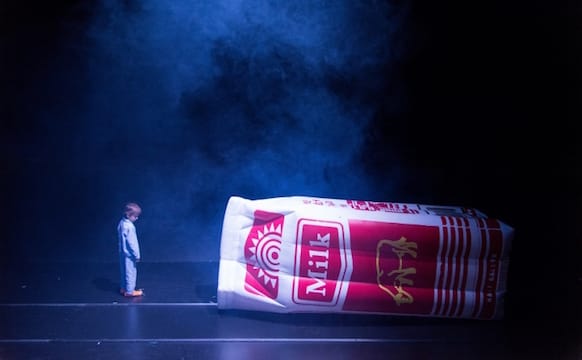 An Ethereal Performance Unravels Like a Pop-Up Book on Stage