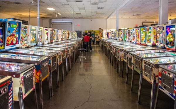 Virginia Heffernan Writes About the Seductive Wonders of the Analog Arcade