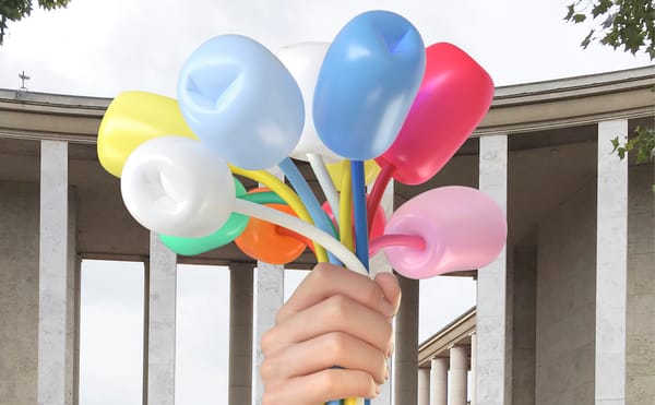 Jeff Koons, “Bouquet of Tulips” (2016), polychromed bronze, stainless steel, and aluminum; sculpture dimensions: 34 ft 1 1/2