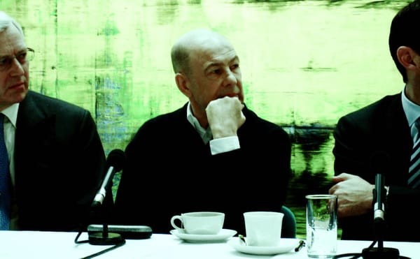 Activists Pressure Tate to Drop Name of Art Dealer Accused of Sexual Harassment [UPDATED]