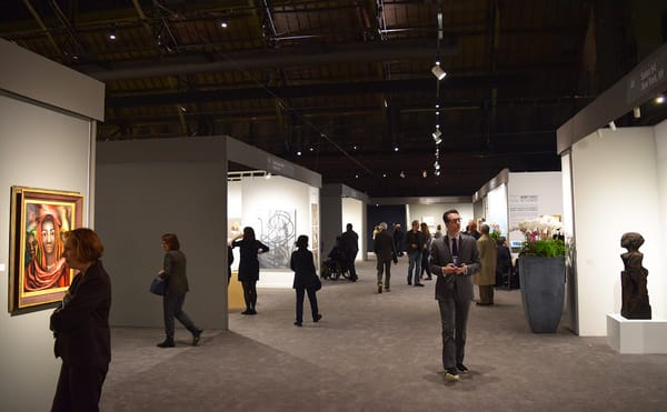 A view of the 2017 ADAA Art Show at the Park Avenue Armory (photo by the author for Hyperallergic)