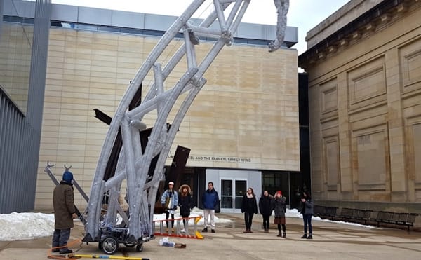 A Giant Robot Artwork Built to Bend Over Border Walls