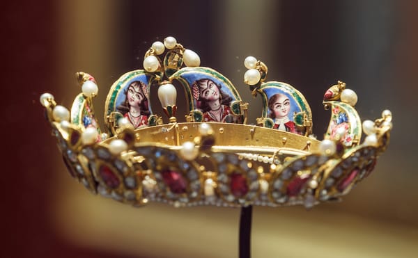 The Opulent and Cosmopolitan Legacy of Iran's Qajar Dynasty
