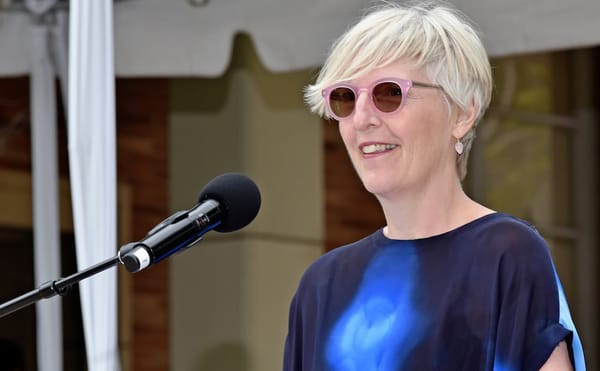 Curator Helen Molesworth Welcomes the “Death Rattle of Our Colonial Past” in Commencement Address