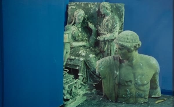 The Art Object as Institutional Critique