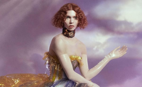 An Electropop Take on Romantic Rapture