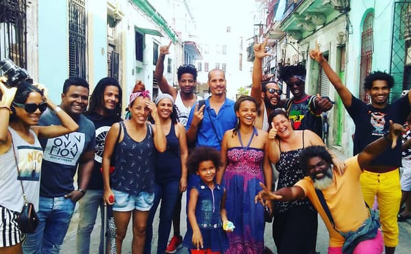 Tania Bruguera and Other Cuban Artists Released from Jail, Government Curtails Law Censoring the Arts