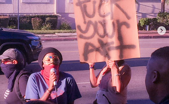 Los Angeles Gallery Takes Down One of Two Exhibitions After Anti-Gentrification Protest [UPDATED]