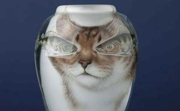 A Museum Tweets Its Own Tribute to Pot(s), as Canada Legalizes Weed