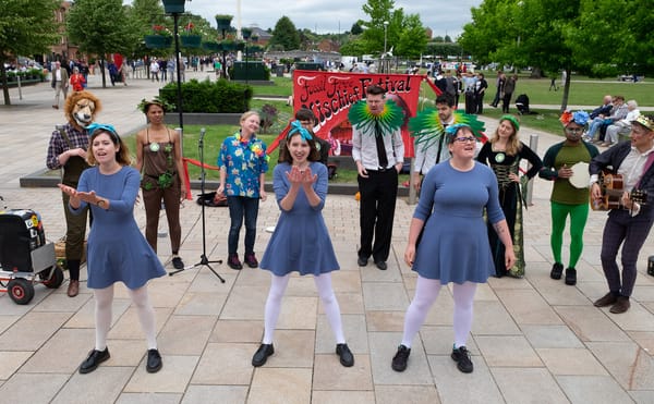 Protesting BP Sponsorship, Mark Rylance Resigns as Royal Shakespeare Company’s Associate Artist