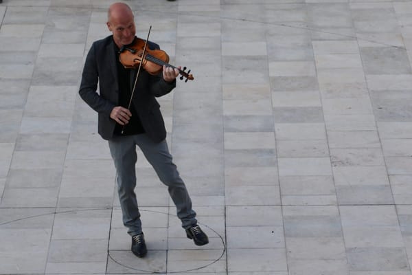 Join The European Graduate School for Seminars Led by Angela Davis, Fred Moten, and More