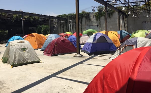 David Hammons Returns to LA With Wicked Tricks and Subtle Jabs