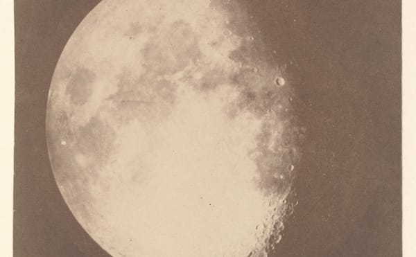 The Vernacular of Space Through Images of the Moon