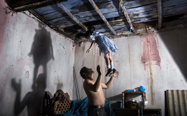 Photographing the Personal Through the Murky Frame of the Political