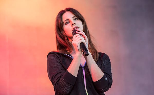 Lana Del Rey and the Gaslighting of American Culture