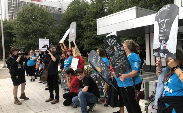 Week in Review: Activists Oppose Purdue Pharma Settlement, "Charging Bull" Statue Attacked