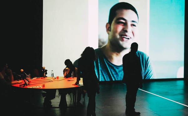 A Live Podcast Centers Stories From Bosnia, Palestine, and Mexico