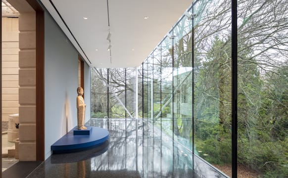 Seattle Museum Falls Short of “Reimagining” Asian Art as It Promised