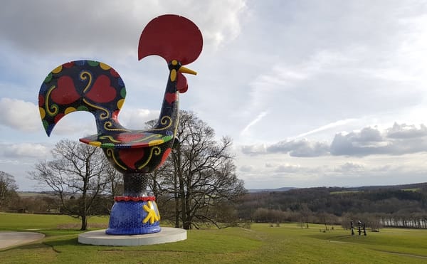 Joana Vasconcelos’s Bold, Feminist Sculptures Pop Against an English Landscape