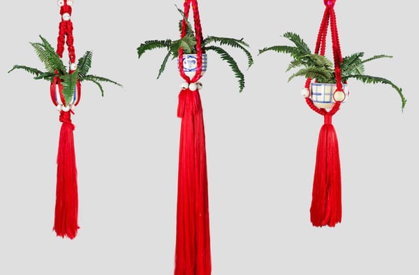 Crafting Critical Approaches to Americans' Relationship to Possessions